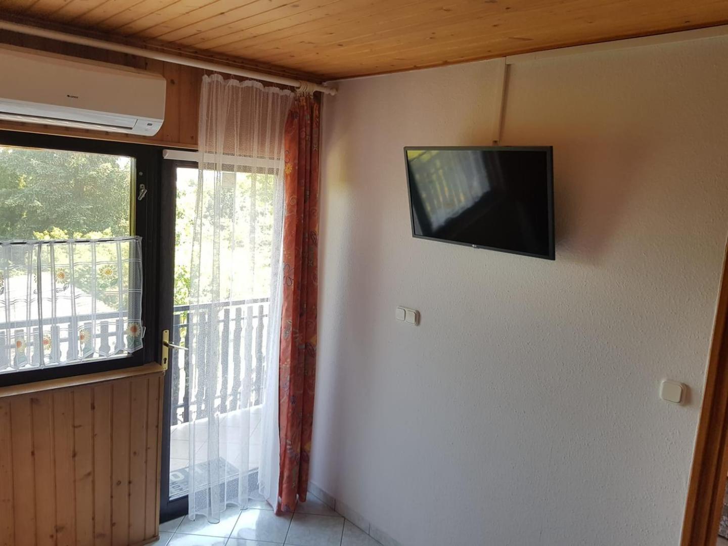Panna Apartmanhaz Balatonlelle Exterior photo